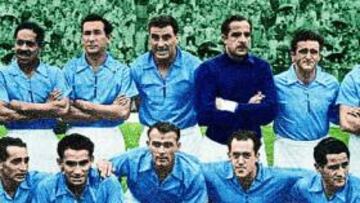 <b>AÑO 1952... </b>El Millonarios, con Di Stéfano agachado (centro).