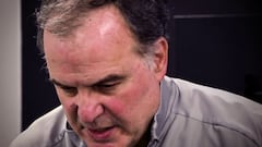 Regalones, indisciplinas y pechazos: los secretos de la era Bielsa en la Roja