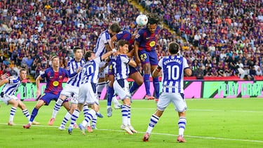 El francés hizo un gol que recordó a los que hacía Puyol en los saques de esquina. Aunque atrás estuvo seguro, algún despiste suyo pudo costarle caro al equipo, pero lo compensó con aportación ofensiva.
