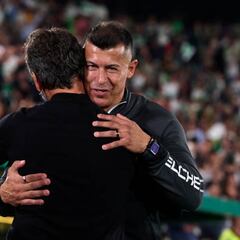 Almirón: “El vestuario está golpeado, pero se encuentra vivo”