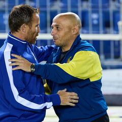 Técnico de Cruz Azul explota y señala que el arbitraje benefició al América