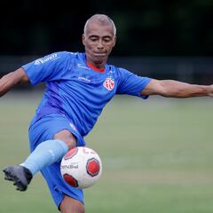 El comentario de Romario sobre Vitor Roque: “No va a aprender”