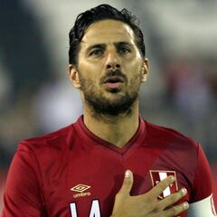 Oblitas: "Jugando o no jugando, Pizarro merece un homenaje"