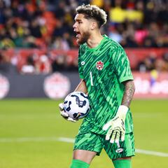 Dayne St. Clair: “Jugar con Messi es algo con lo que siempre sueñas”