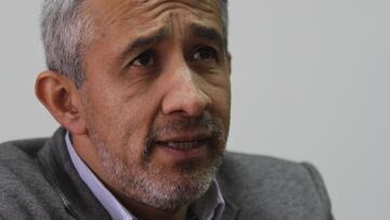 Bogotá, 28 de abril de 2016. Víctor de Currea-Lugo, analista, académico, periodista y profesor universitario. (Colprensa - Luisa González).