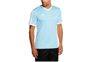 Camisetas, pantalones... ?dise?a toda tu equipacin de ftbol!