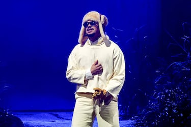Belinda y Bad Bunny sorprenden al bailar juntos en concierto 