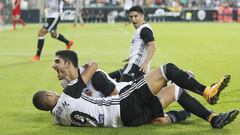 Guedes celebra un gol.