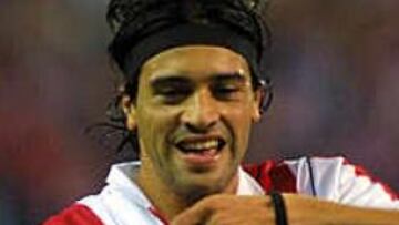 <b>VICTORIA TRABAJADA.</b> Correa, que fue sustituido en el minuto 49, tuvo tiempo para festejar el 1-0.