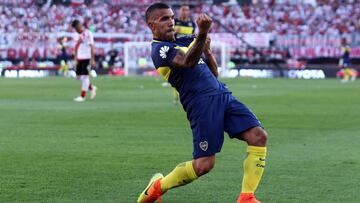 Un gran Tévez le da a Boca el Superclásico frente a River