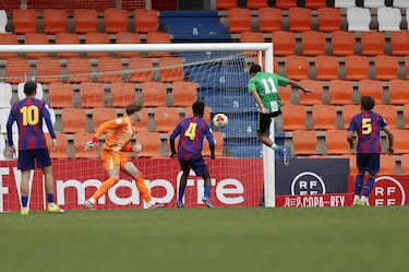 El Betis destroza al Barcelona y se proclama campeón de Copa