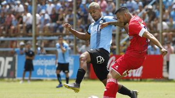 Iquique y Curicó igualan sin goles en un discreto partido