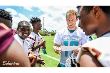 Así regresó Ryan Tannehill a los entrenamientos