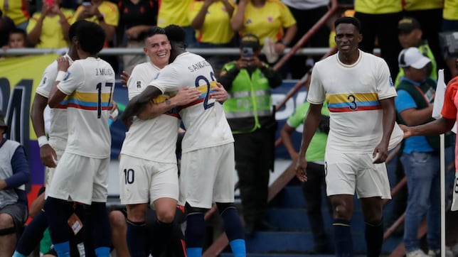 Fiesta completa: Colombia golea a Chile en los 100 años de FCF