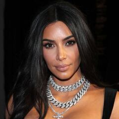 Kim Kardashian celebra su cumpleaños con elegante cena