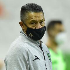 Ignacio Ambriz: “Tampoco es para cortarse las venas”