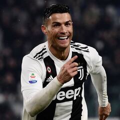 Nedved: "Tuvimos que parar a Cristiano; quería jugar"