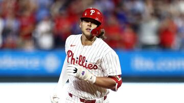 PHILADELPHIA, PENNSYLVANIA - JUNE 04: Alec Bohm #28 of the Philadelphia Phillies rounds bases after hitting a solo home run during the eighth inning against the Milwaukee Brewers at Citizens Bank Park on June 04, 2024 in Philadelphia, Pennsylvania. Tim Nwachukwu/Getty Images/AFP (Photo by Tim Nwachukwu / GETTY IMAGES NORTH AMERICA / Getty Images via AFP)