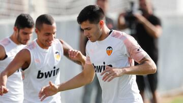 Maxi Gómez prudente: "Aún me duele un poco el pie al apoyar"