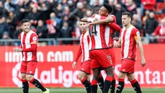 El Girona sigue asegurando su futuro: Granell renueva hasta 2021