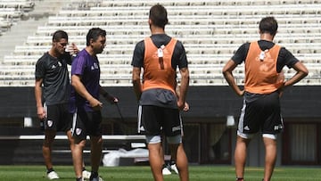 Lollo se lesiona; Scocco, Mora y Quintero siguen al margen