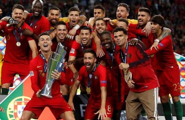 Cristiano Ronaldo gets his hands on another trophy