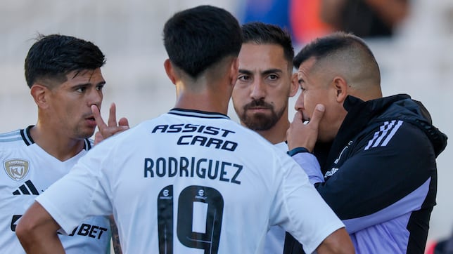 Formación confirmada de Colo Colo vs U. de Chile: dos grandes sorpresas de Almirón
