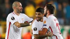 Soccer Football - Europa League - Group Stage - Group J - Akhisar Belediyespor v Sevilla - Akhisar Arena, Akhisar, Turkey - November 8, 2018  Sevilla&#039;s Ever Banega celebrates scoring their third goal with Aleix Vidal and Pablo Sarabia   REUTERS/Murad