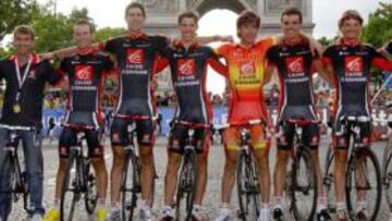 <b>CAISSE D'EPARGNE. </b>Los nueve corredores del equipo lograron llegar a París en el pasado Tour.
