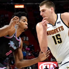 Los Nuggets siguen líderes gracias a Jokic: triple-doble y canasta ganadora en Miami