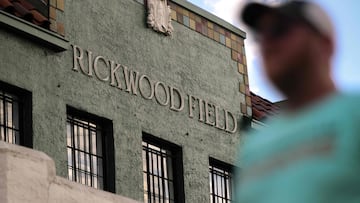 BIRMINGHAM, ALABAMA - JUNE 20: Fans walk past the front of Rickwood Field before the game between the St. Louis Cardinals and the San Francisco Giants on June 20, 2024 in Birmingham, Alabama. Casey Sykes/Getty Images/AFP (Photo by Casey Sykes / GETTY IMAGES NORTH AMERICA / Getty Images via AFP)