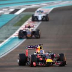 Red Bull confirma que utilizará motor Renault el próximo año