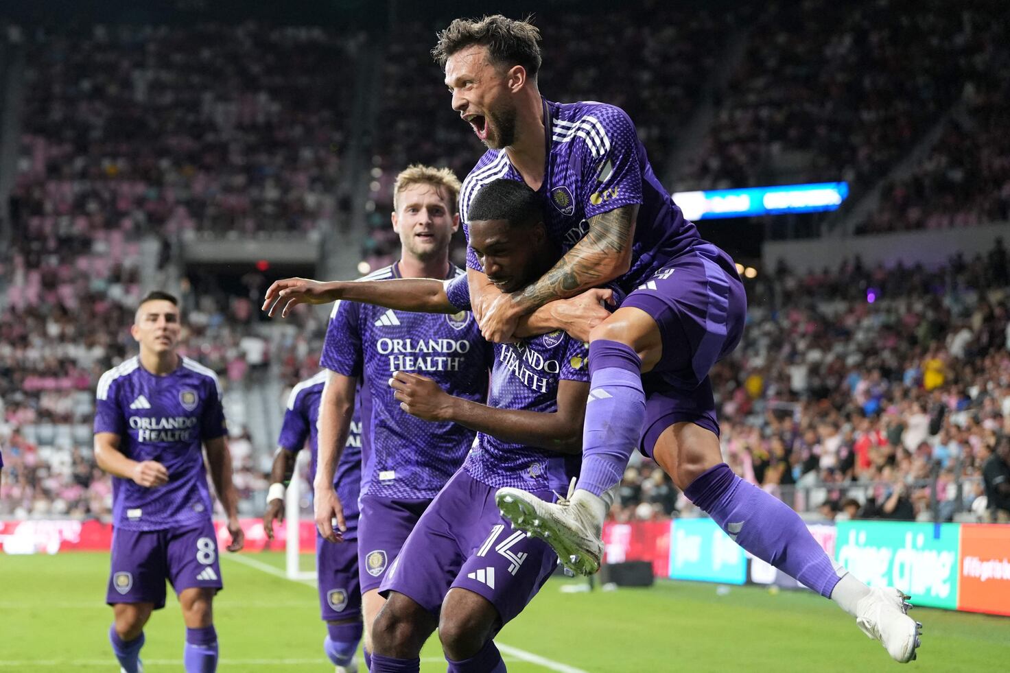 Messi ghi bàn ở trận thứ 100, nhưng Inter Miami thua ngược Orlando 4-3 ngay trên sân nhà — image 1