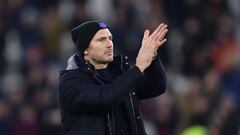 LONDON, ENGLAND - JANUARY 21: Frank Lampard of Everton reacts after the Premier League match between West Ham United and Everton FC at London Stadium on January 21, 2023 in London, England.(Photo by Tony McArdle/Everton FC via Getty Images)