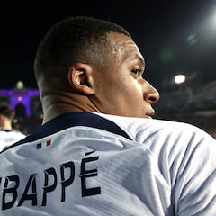 Mbappé será el 9