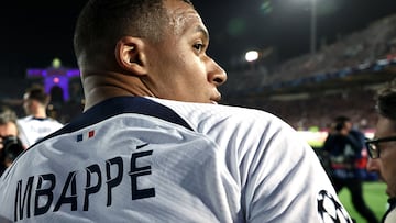 Mbappé reacciona tras marcar el tercer gol del PSG al Barça en la vuelta de cuartos de Champions.