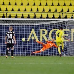 El Cartagena se descompone en el tiempo añadido