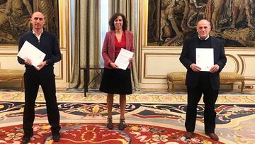 La presidenta del Consejo Superior de Deportes (CSD), Irene Lozano, el presidente de la RFEF, Luis Rubiales, y el presidente de LaLiga, Javier Tebas.
