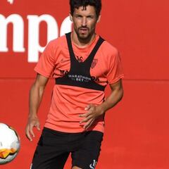 Entrenamiento anti-Covid del Sevilla, de manera individual