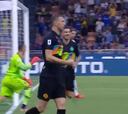 ¡Mamma mia el gol de Dzeko! La definición exacta de lo que es meter un gol sin ángulo