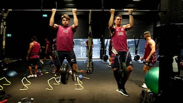 Los All Blacks se ponen en forma en el gimnasio