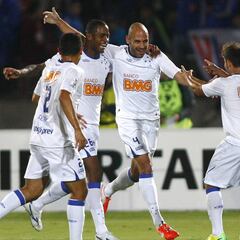 La U busca cortar racha chilena de 20 años sin ganar a Cruzeiro