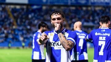 Samu Vázquez, renovado