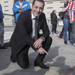 Futre vacila con el VAR y "el balonmano" en el Bernabéu