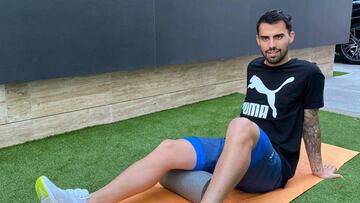 Suso, en su casa entrenándose.