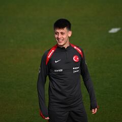 Montella: “Quería que Güler tuviera muchos más minutos en el Madrid”