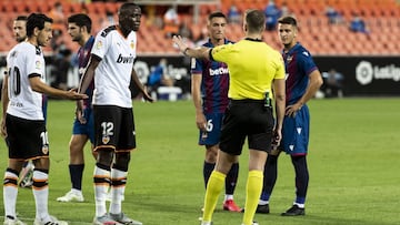 El típico penalti de Diakhaby