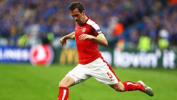 Fuchs con Austria.