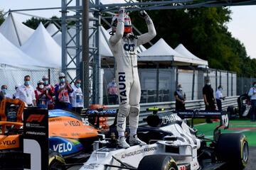 Alegra de Pierre Gasly tras vencer en el Gran Premio de Italia. 