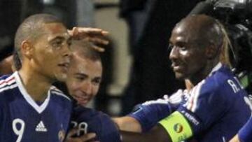 <b>LUZ AL FINAL DEL TUNEL. </b> Tras un comienzo desastroso, Francia ya lidera su grupo de clasificación.